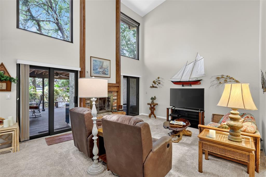 Largo, Florida, 33774, United States, 3 Bedrooms Bedrooms, ,3 BathroomsBathrooms,Residential,For Sale,1965170