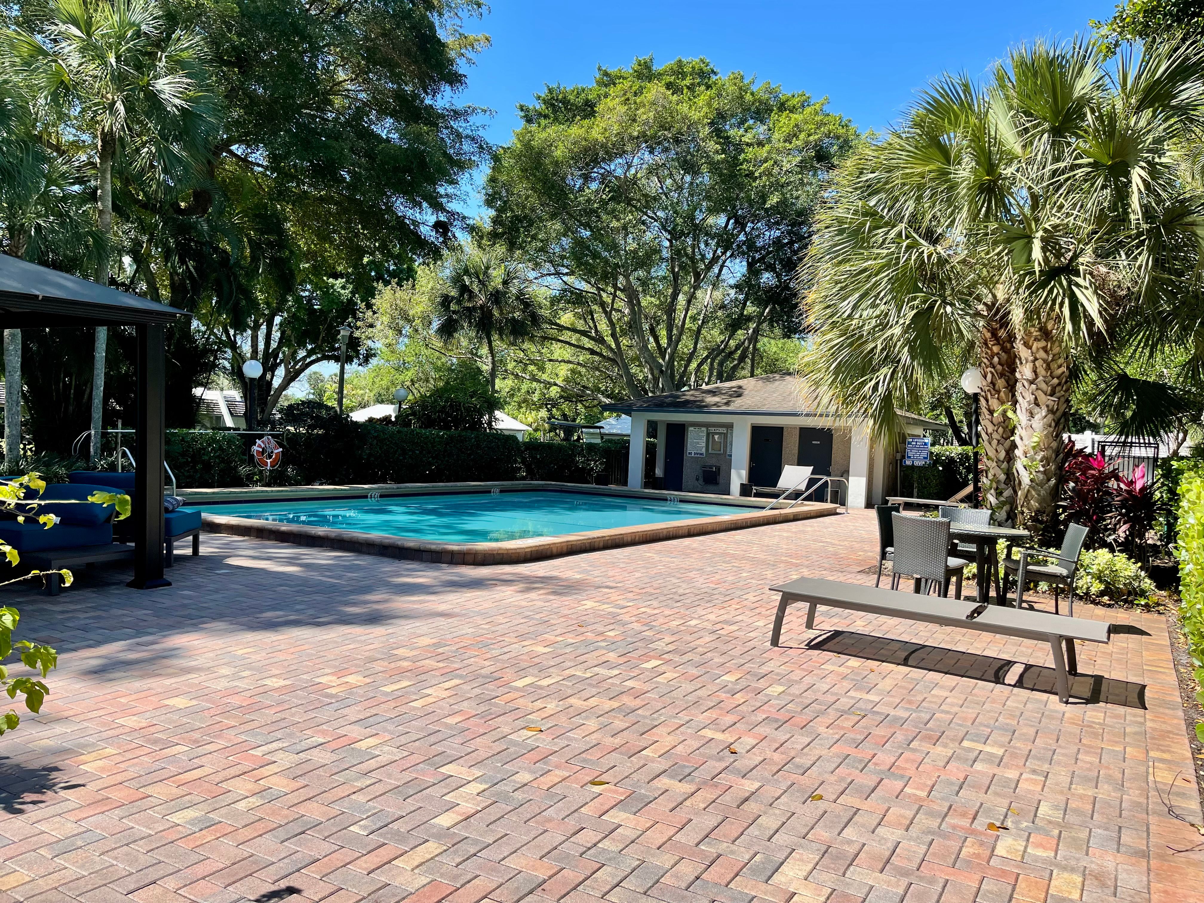  807 E Cypress Ln, Pompano Beach, FL, 33069 - 物件實景