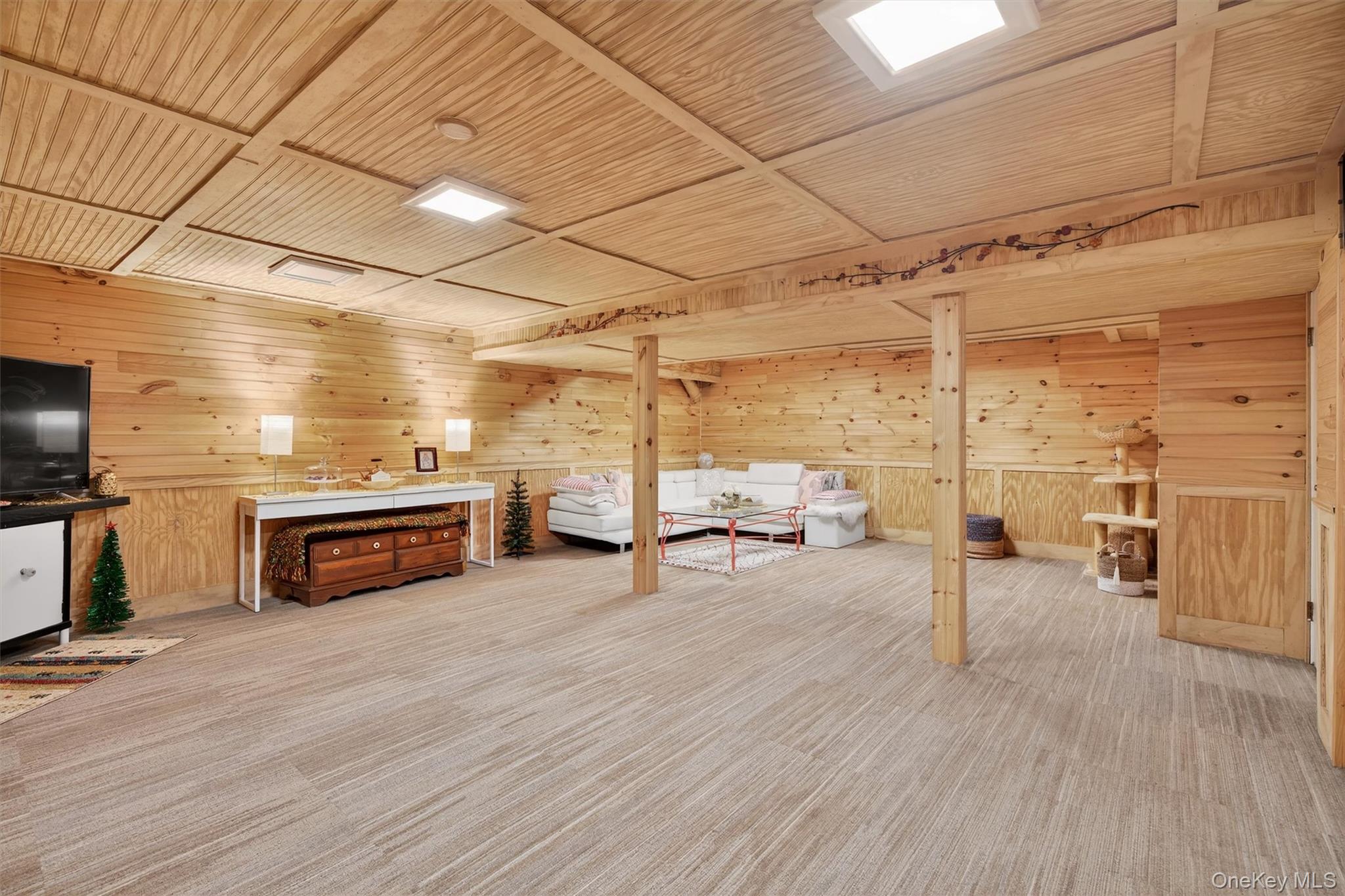 New City, New York, 10956, United States, 4 Bedrooms Bedrooms, ,3 BathroomsBathrooms,Residential,For Sale,2049142