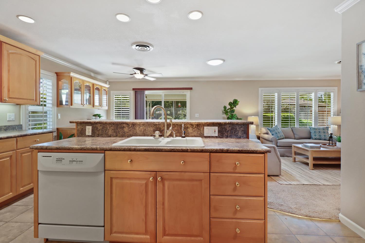 Sacramento, California, 95821, United States, 3 Bedrooms Bedrooms, ,2 BathroomsBathrooms,Residential,For Sale,1941774