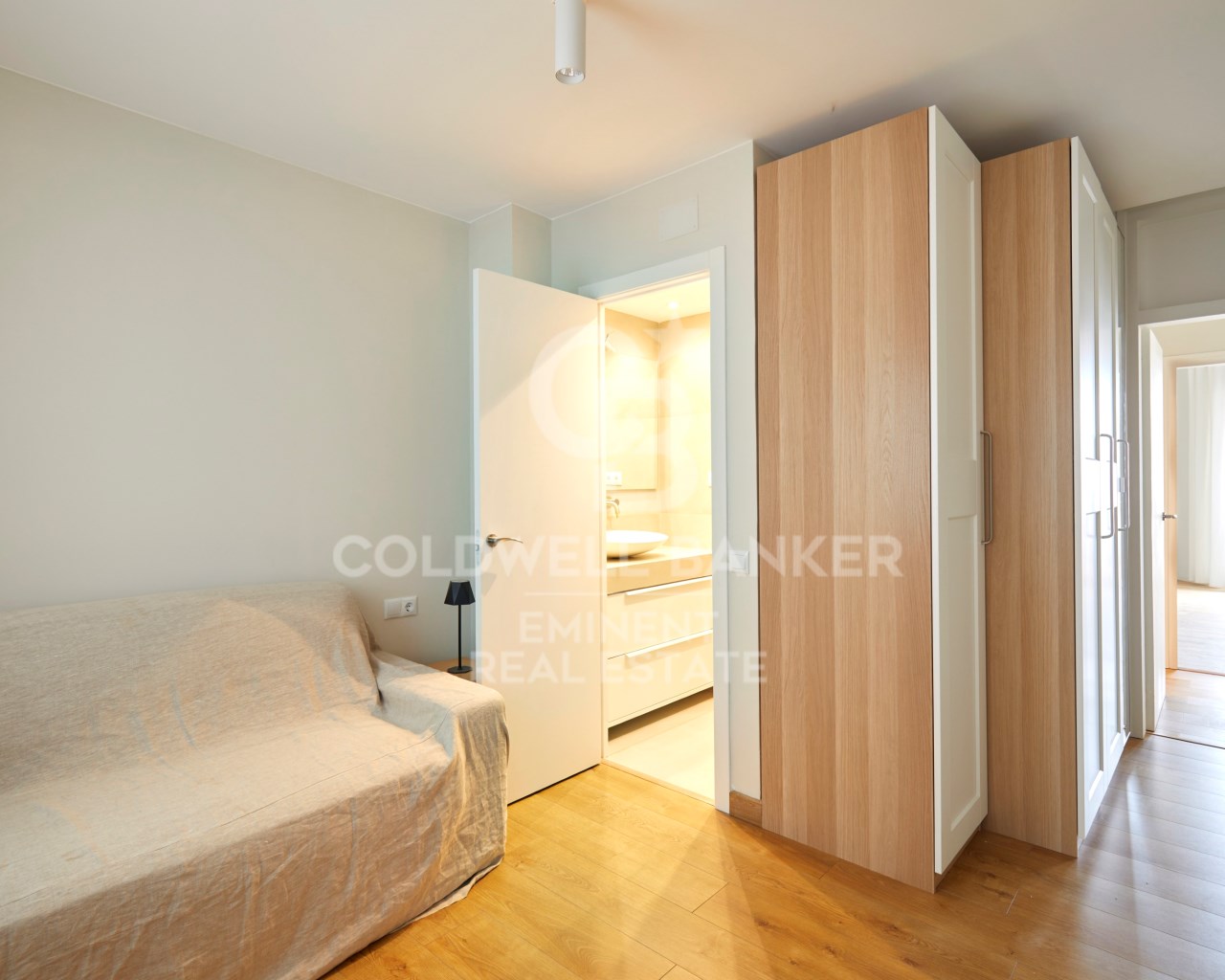 Barcelona, Catalonia, ES, 2 Bedrooms Bedrooms, ,2 BathroomsBathrooms,Residential,For Sale,1896626