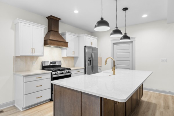 Cumberland Furnace, Tennessee, 37051, United States, 4 Bedrooms Bedrooms, ,3 BathroomsBathrooms,Residential,For Sale,2006360