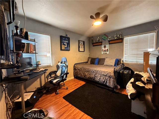 Los Angeles, California, 90047, United States, 3 Bedrooms Bedrooms, ,1 BathroomBathrooms,Residential,For Sale,1920409