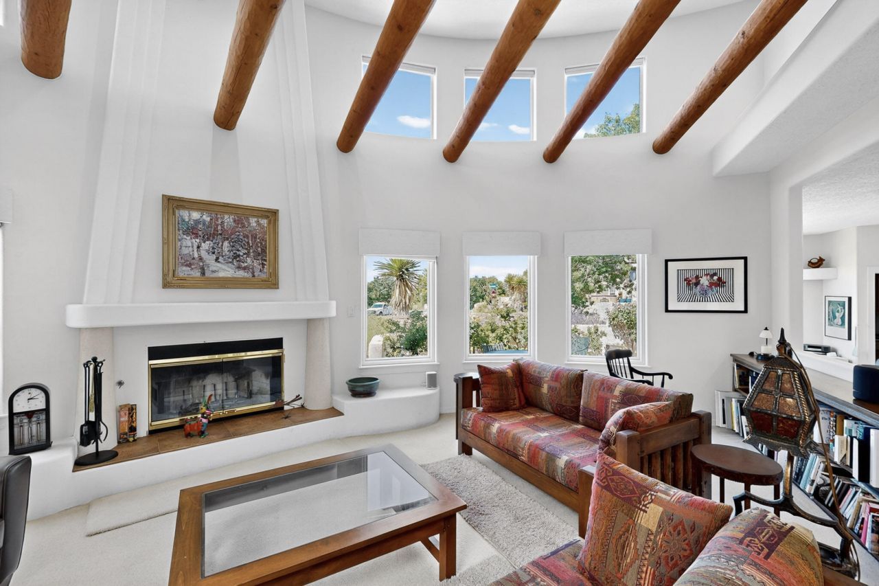 Albuquerque, New Mexico, 87112, United States, 4 Bedrooms Bedrooms, ,3 BathroomsBathrooms,Residential,For Sale,1917546