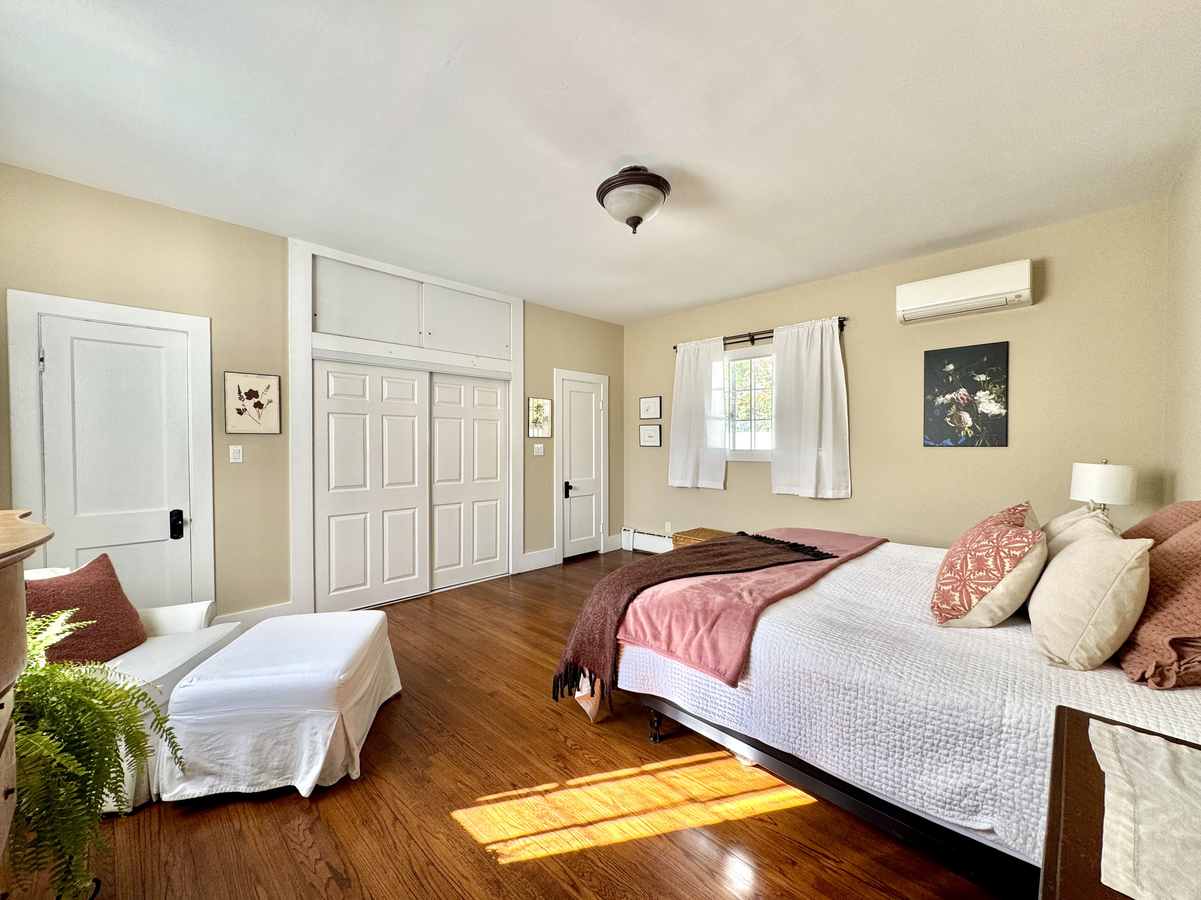 Catskill, New York, 12414, United States, 3 Bedrooms Bedrooms, ,2 BathroomsBathrooms,Residential,For Sale,1990409