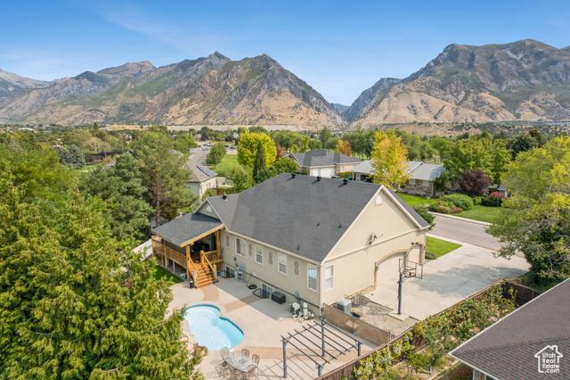 Highland, Utah, 84003, United States, 6 Bedrooms Bedrooms, ,4 BathroomsBathrooms,Residential,For Sale,1978423