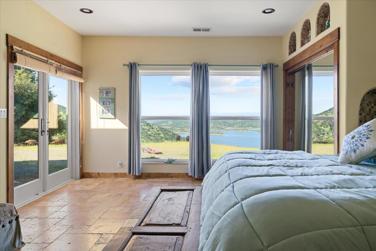 Angels Camp, California, 95222, United States, 4 Bedrooms Bedrooms, ,3 BathroomsBathrooms,Residential,For Sale,1990494