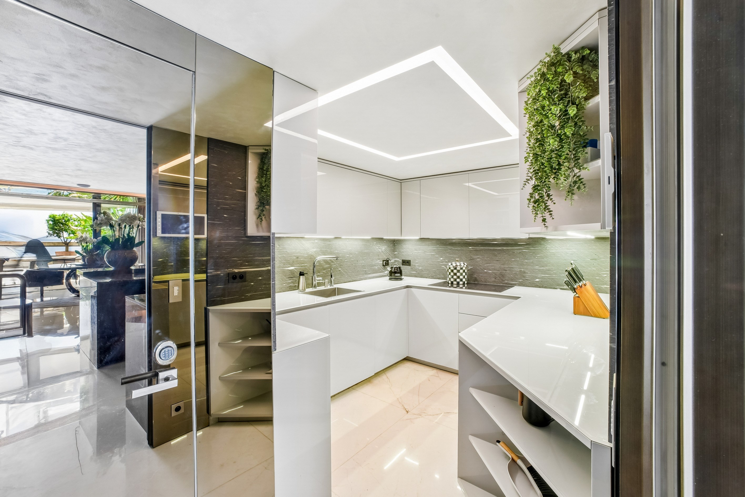  Monte-Carlo Star – Magnificent 4-room duplex with sea view – Carré d