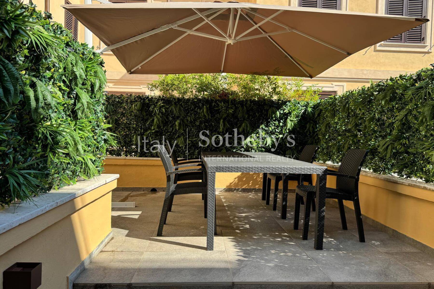  Prestigious Apartment with Terrace in the historic center - 物件實景