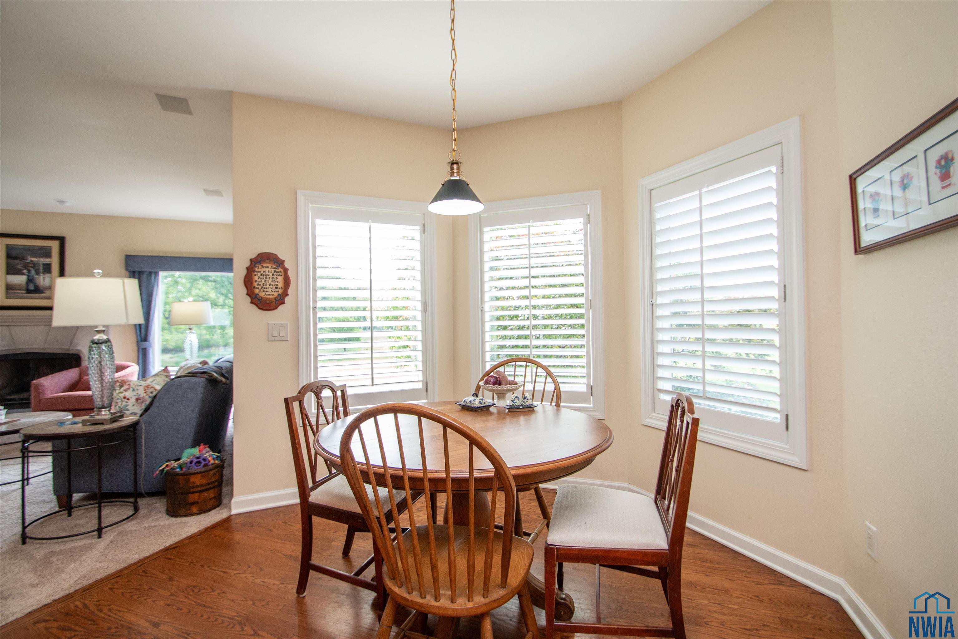 Jefferson, South Dakota, 57038, United States, 5 Bedrooms Bedrooms, ,5 BathroomsBathrooms,Residential,For Sale,2005436