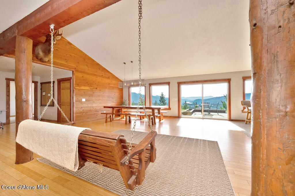 Priest River, Idaho, 83856, United States, 5 Bedrooms Bedrooms, ,4 BathroomsBathrooms,Residential,For Sale,1770577