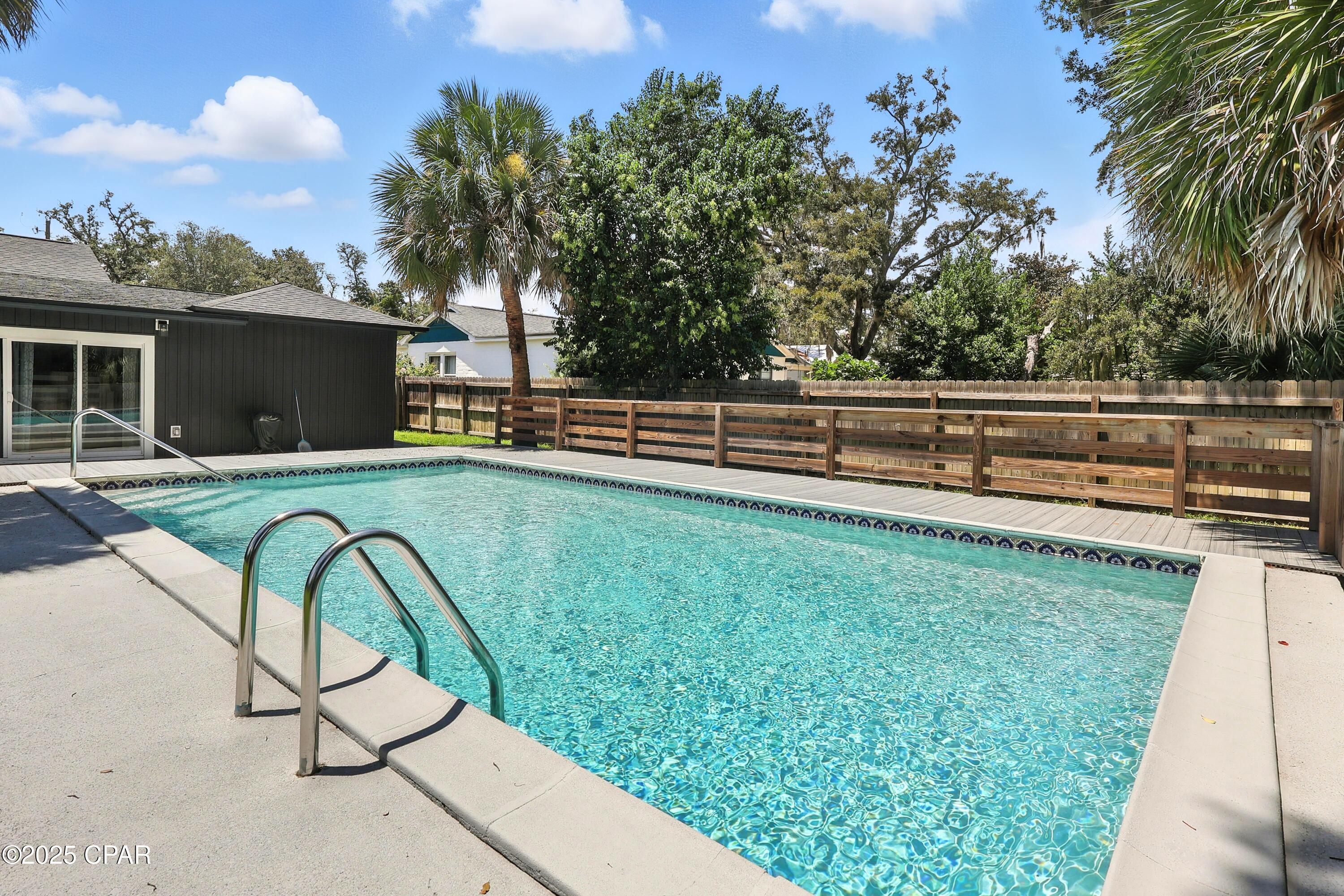 Panama City, Florida, 32401, United States, 4 Bedrooms Bedrooms, ,3 BathroomsBathrooms,Residential,For Sale,1911337