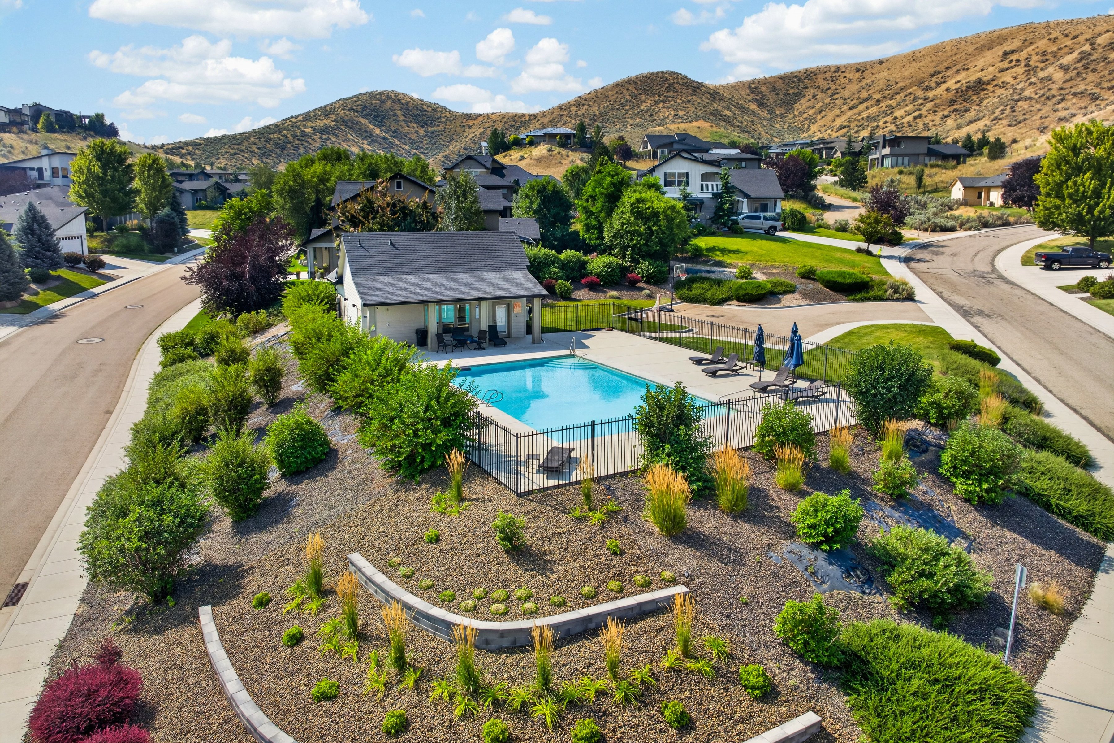 Elegant Single-Level Retreat Near Golf Course - 物件實景