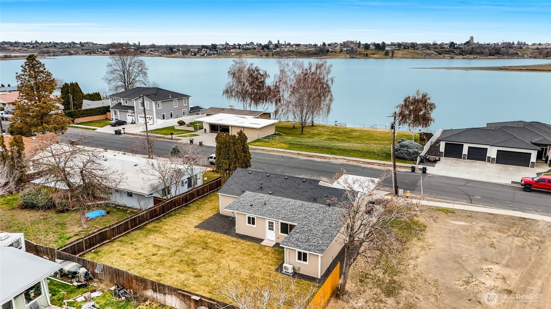 Lakeside Dr, Moses Lake, WA 98837 #1