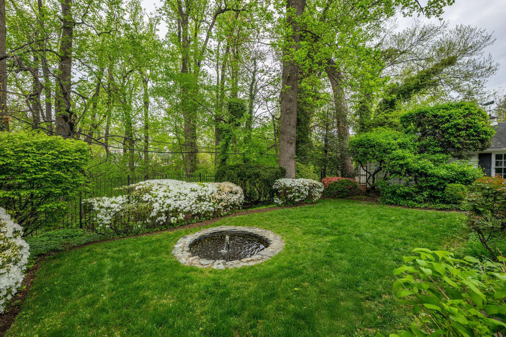  4923 Hillbrook Lane NW, Washington, DC, 20016 - 物件實景