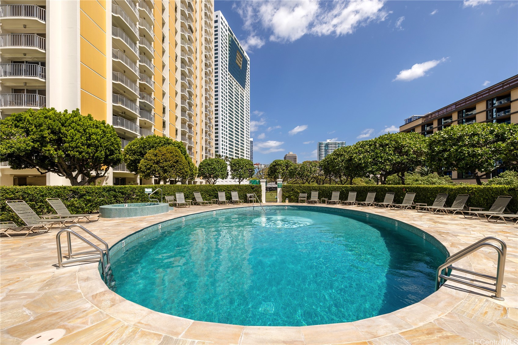 Honolulu, Hawaii, 96814, United States, 2 Bedrooms Bedrooms, ,2 BathroomsBathrooms,Residential,For Sale,1991351