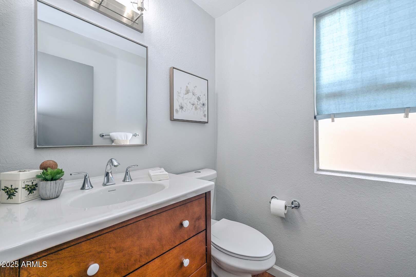 Scottsdale, Arizona, 85250, United States, 3 Bedrooms Bedrooms, ,3 BathroomsBathrooms,Residential,For Sale,1987857