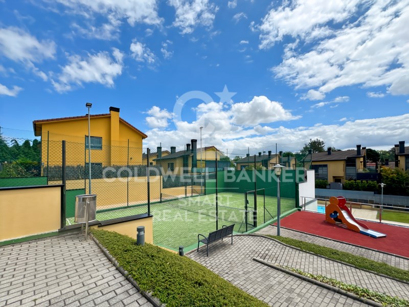 Rua Dulzaina A Coru?a, Oleiros, Oleiros A Coru?a, Oleiros, Galicia, ES, 4 Bedrooms Bedrooms, ,3 BathroomsBathrooms,Residential,For Sale,Rua Dulzaina A Coru?a, Oleiros, Oleiros A Coru?a,1487464