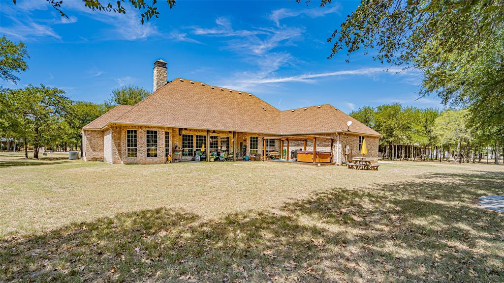 Lipan, Texas, 76462, United States, 4 Bedrooms Bedrooms, ,4 BathroomsBathrooms,Residential,For Sale,1916142