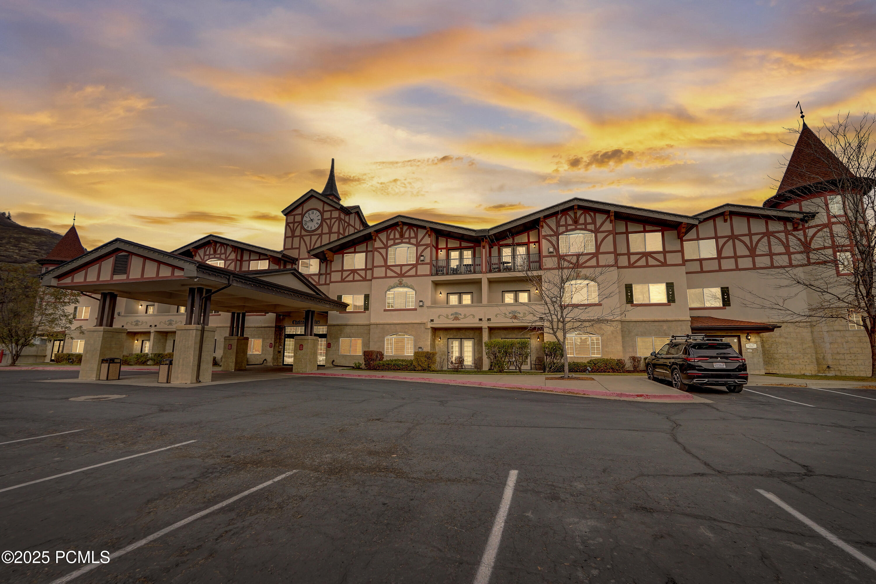 Midway, Utah, 84049, United States, 3 Bedrooms Bedrooms, ,3 BathroomsBathrooms,Residential,For Sale,1826612