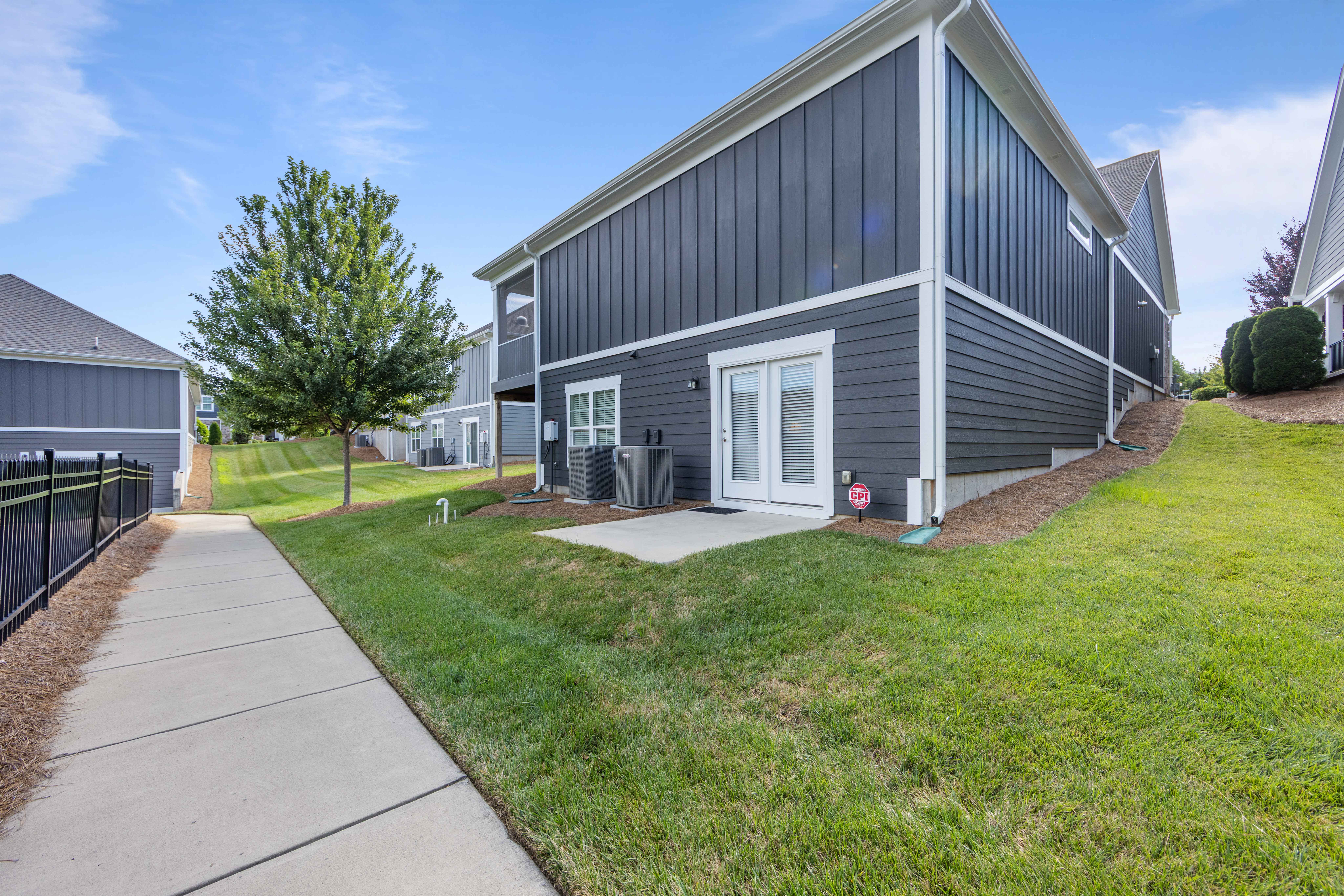 Cornelius, North Carolina, 28031, United States, 3 Bedrooms Bedrooms, ,3 BathroomsBathrooms,Residential,For Sale,1908056