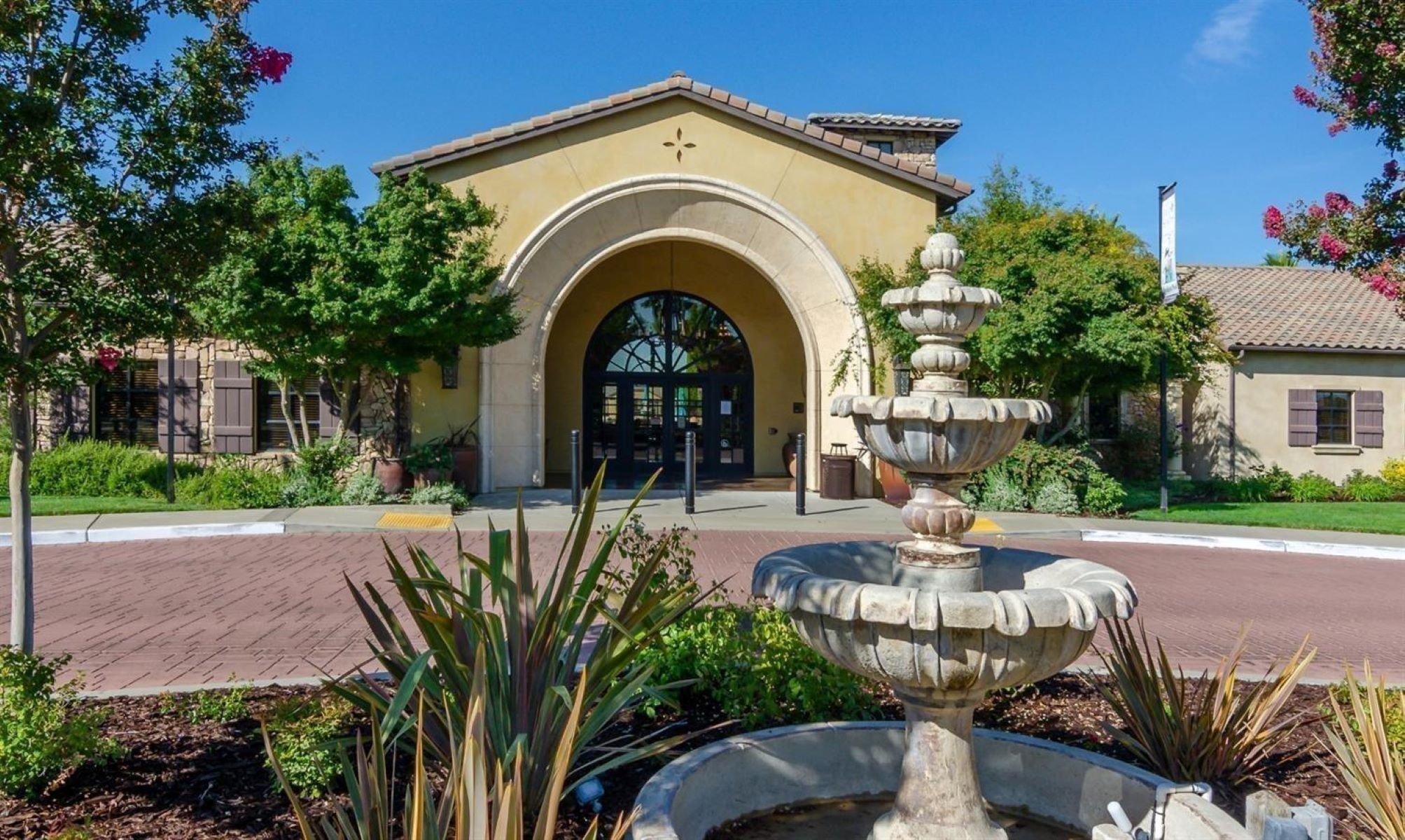  3911 Don River Lane, Sacramento, CA 95834 - 物件實景