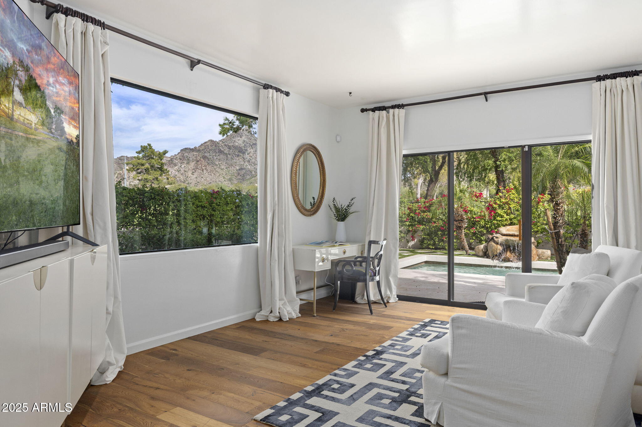 Phoenix, Arizona, 85016, United States, 3 Bedrooms Bedrooms, ,3 BathroomsBathrooms,Residential,For Sale,1987948