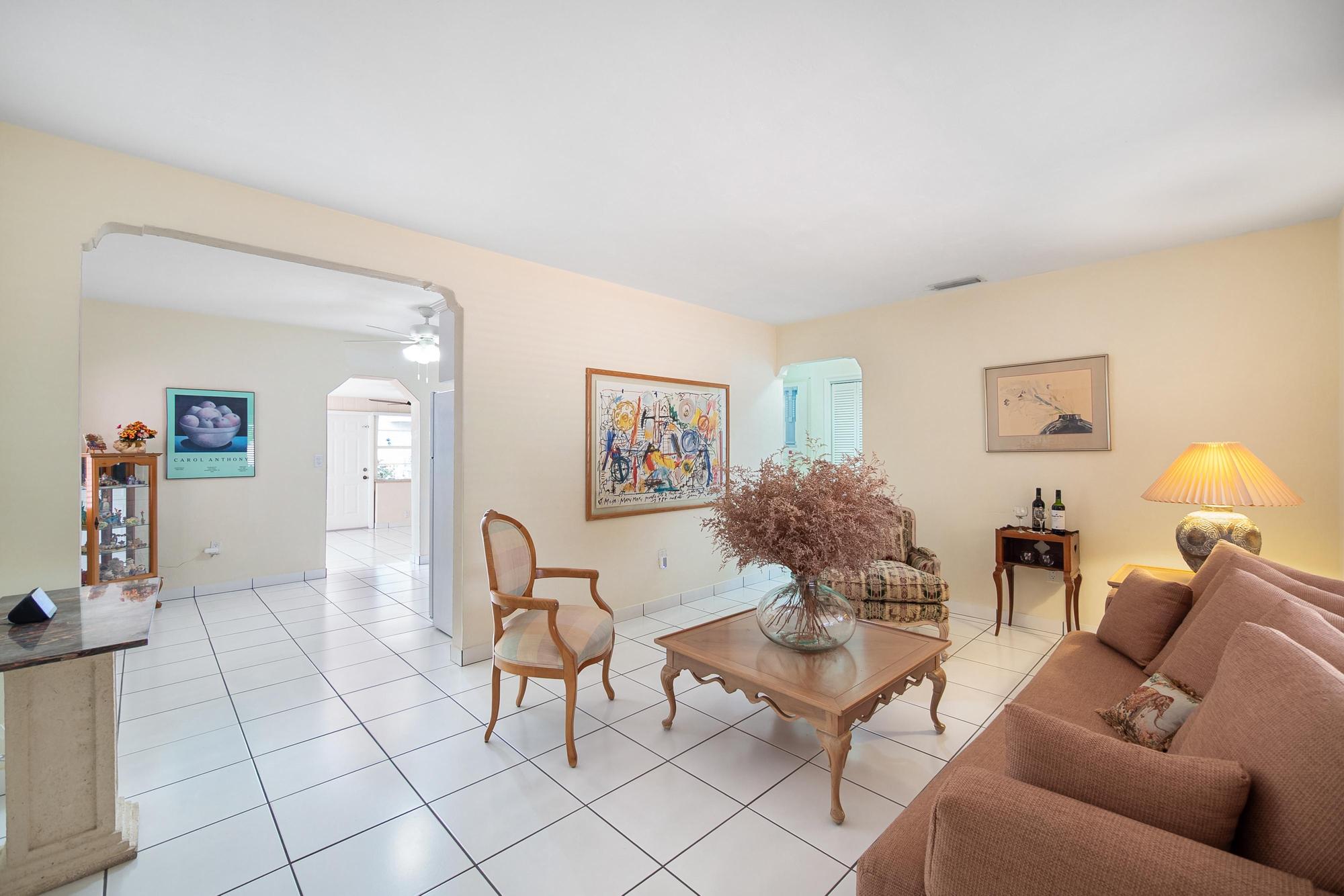 Miami, Florida, 33126, United States, 3 Bedrooms Bedrooms, ,3 BathroomsBathrooms,Residential,For Sale,1921989