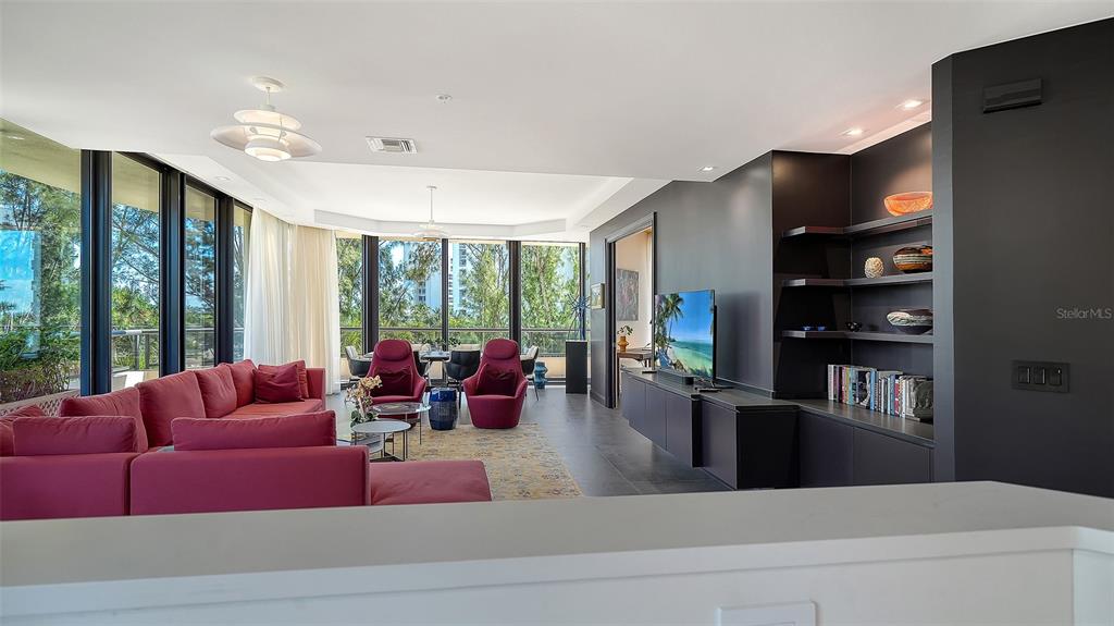 Longboat Key, Florida, 34228, United States, 3 Bedrooms Bedrooms, ,3 BathroomsBathrooms,Residential,For Sale,1989594