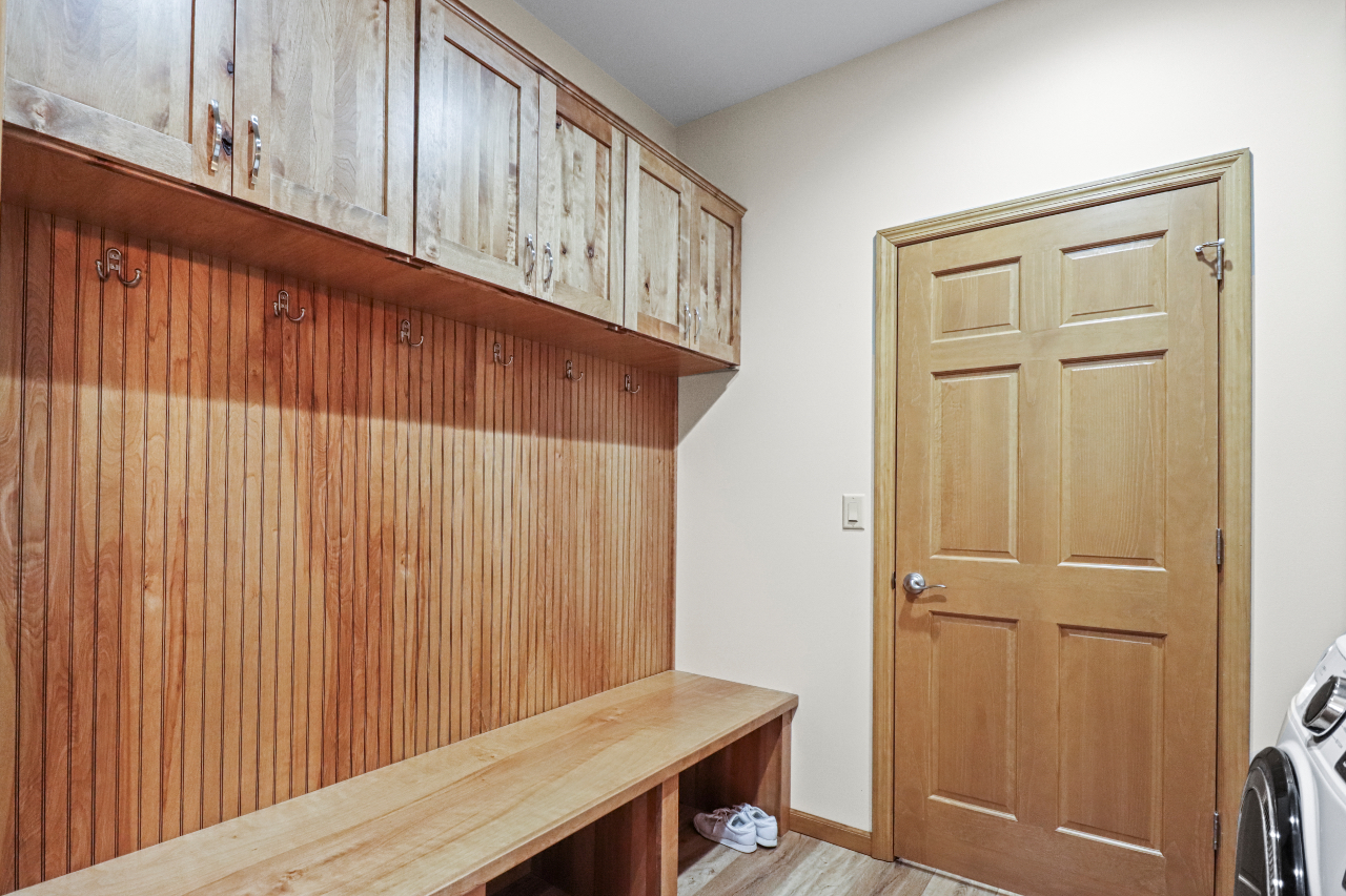 Marenisco, Wisconsin, 49947, United States, 4 Bedrooms Bedrooms, ,4 BathroomsBathrooms,Residential,For Sale,1984446