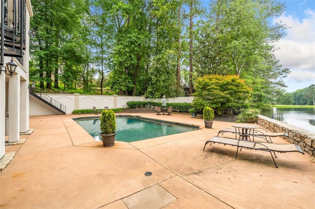 Marietta, Georgia, 30067, United States, 5 Bedrooms Bedrooms, ,5 BathroomsBathrooms,Residential,For Sale,1827290