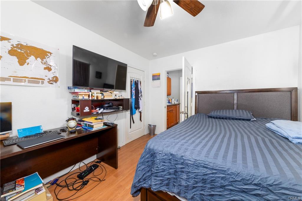 Los Angeles, California, 90011, United States, 6 Bedrooms Bedrooms, ,5 BathroomsBathrooms,Residential,For Sale,1974458