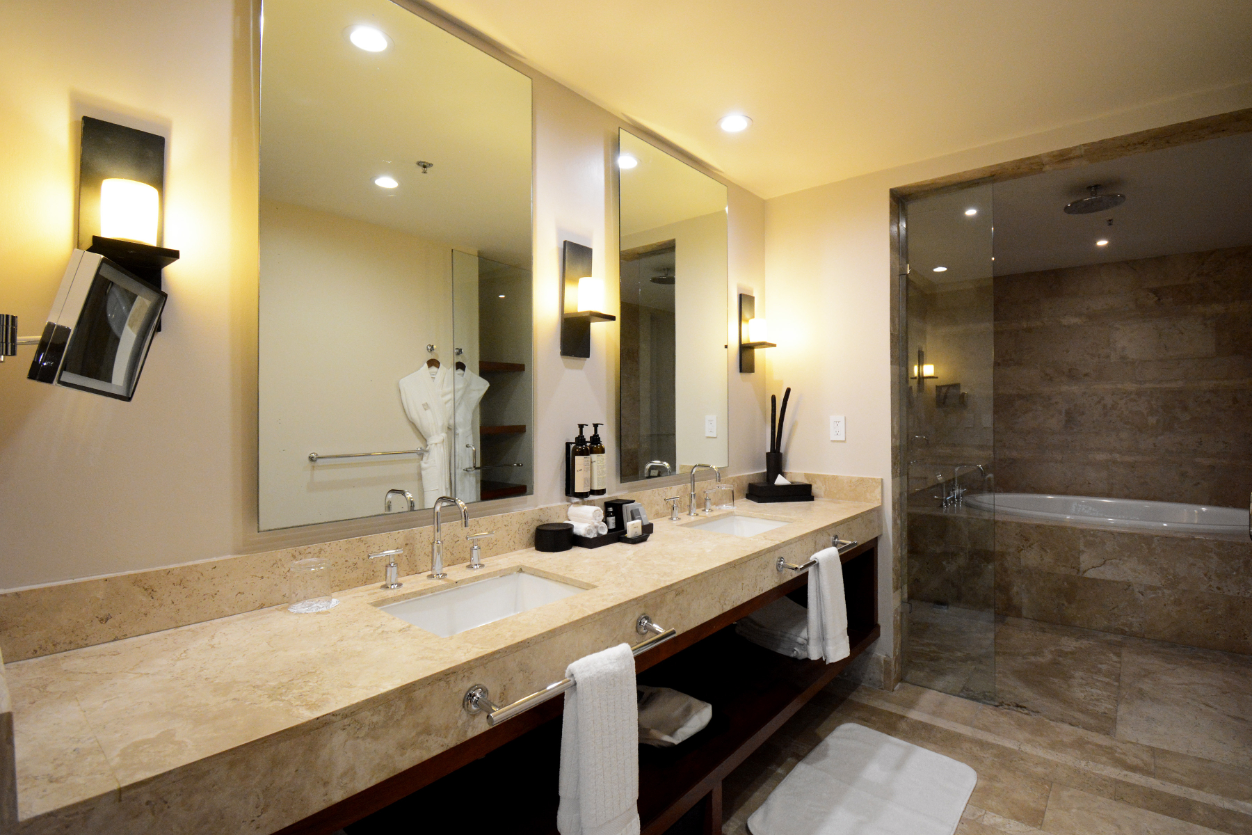  LUXURY CO-OWNERSHIP IN FAIRMONT HERITAGE PLACE WITH EXTRAORDINARY AMENITIES - 物件實景