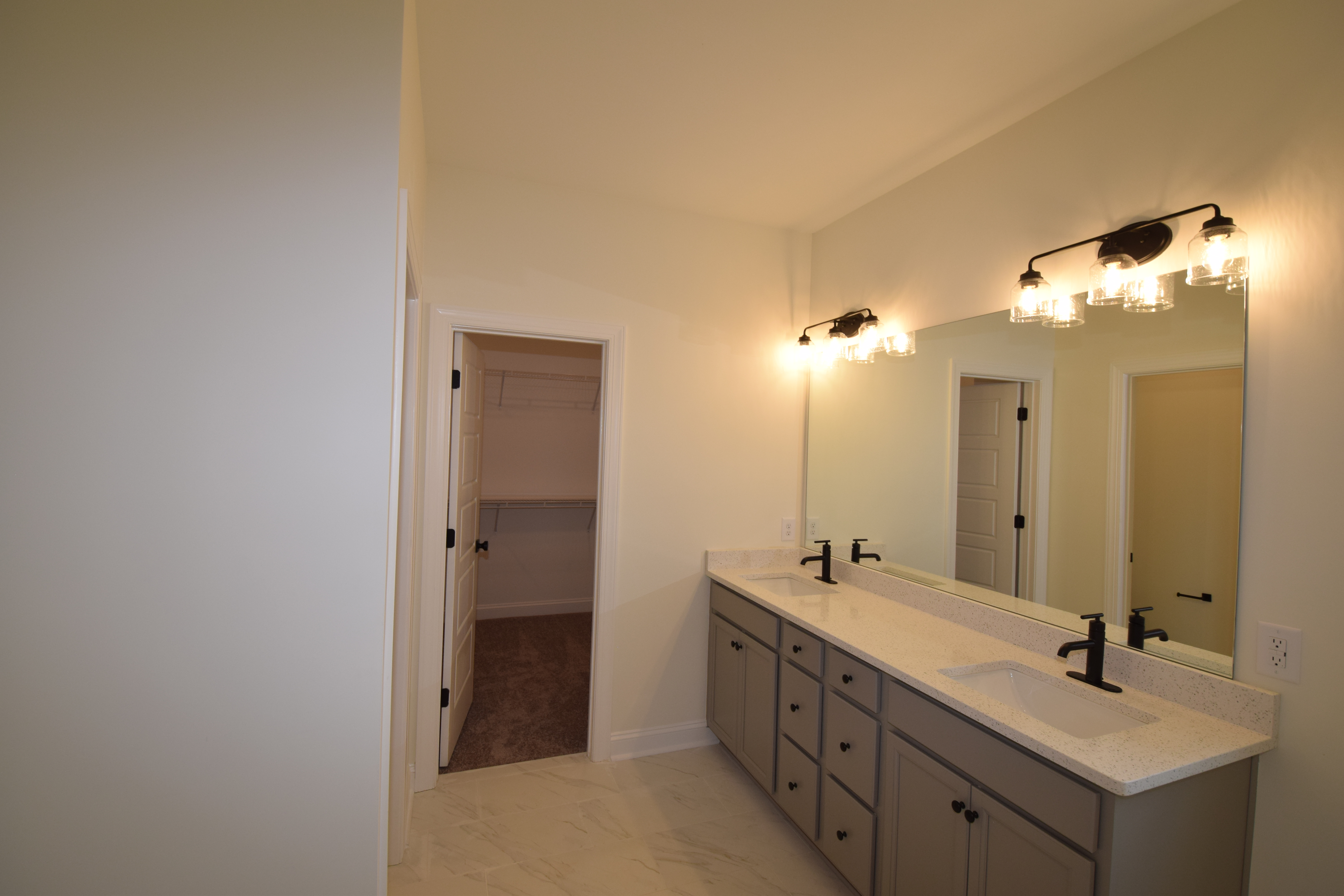 Monroe, North Carolina, 28110, United States, 3 Bedrooms Bedrooms, ,2 BathroomsBathrooms,Residential,For Sale,1888707