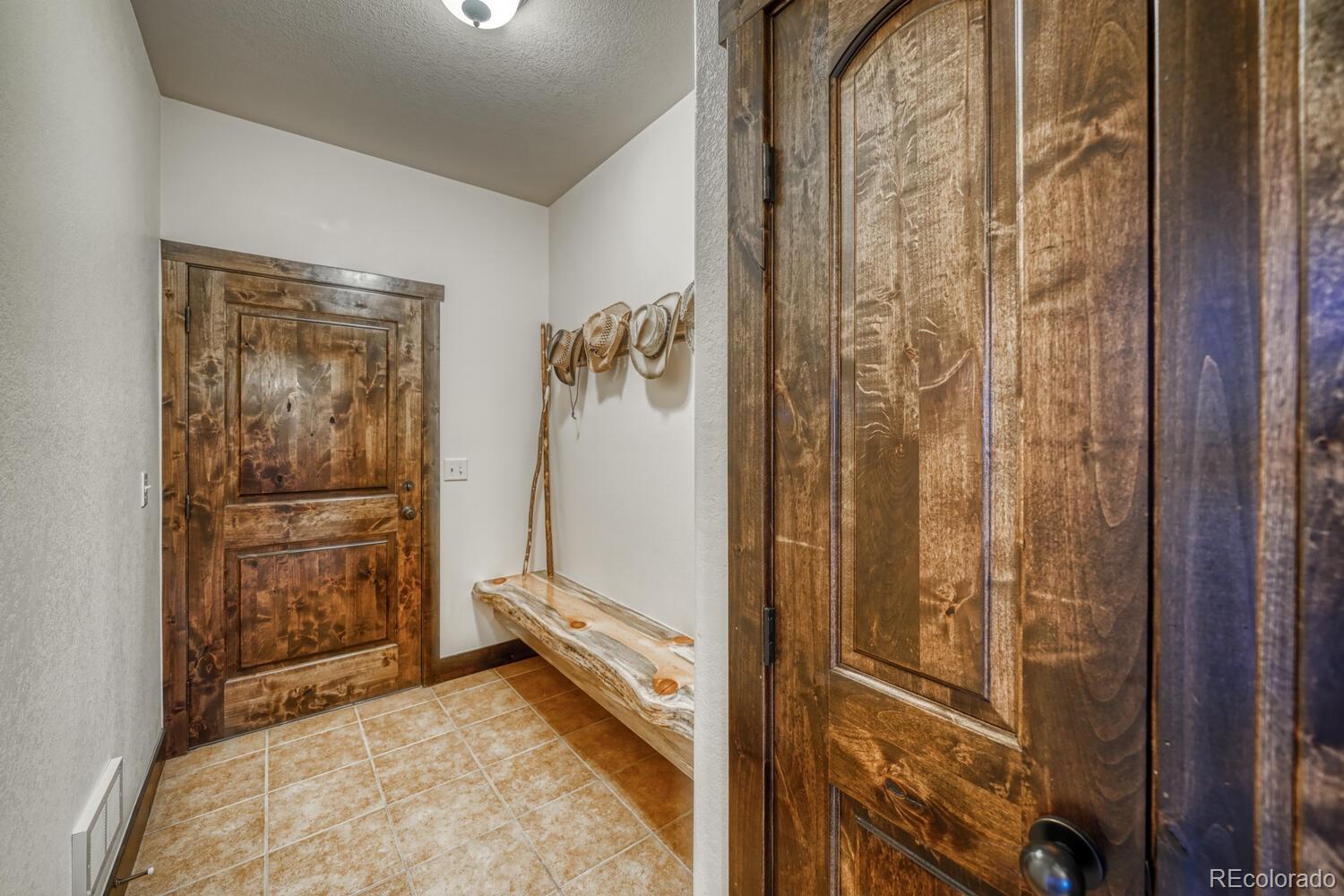 Salida, Colorado, 81201, United States, 4 Bedrooms Bedrooms, ,3 BathroomsBathrooms,Residential,For Sale,1981724