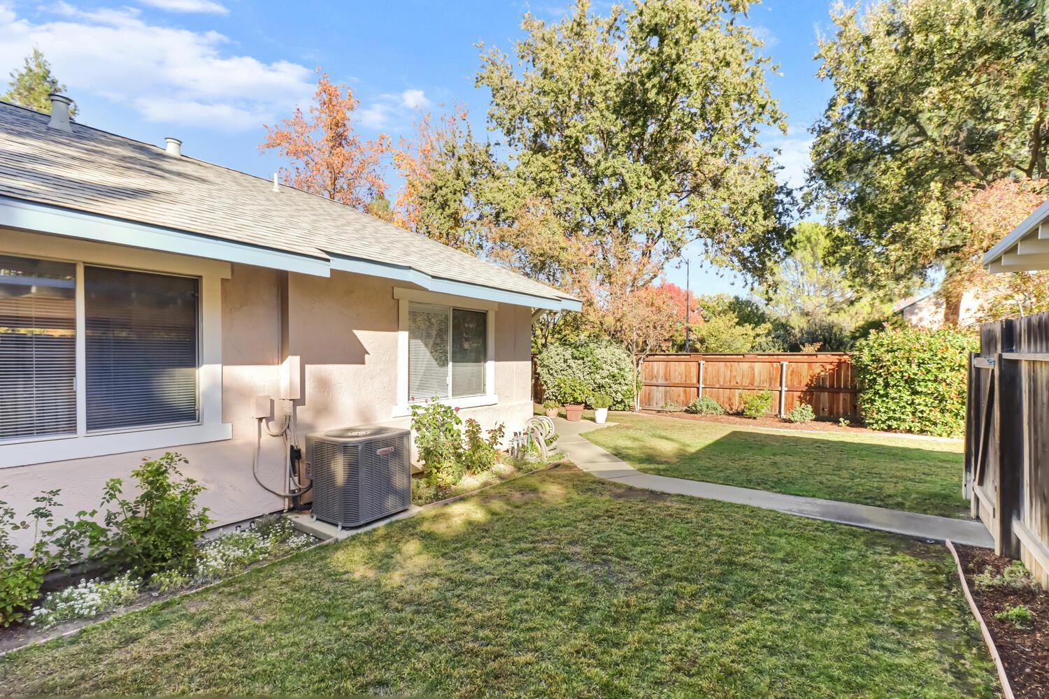 Davis, California, 95616, United States, 3 Bedrooms Bedrooms, ,1 BathroomBathrooms,Residential,For Sale,1989480