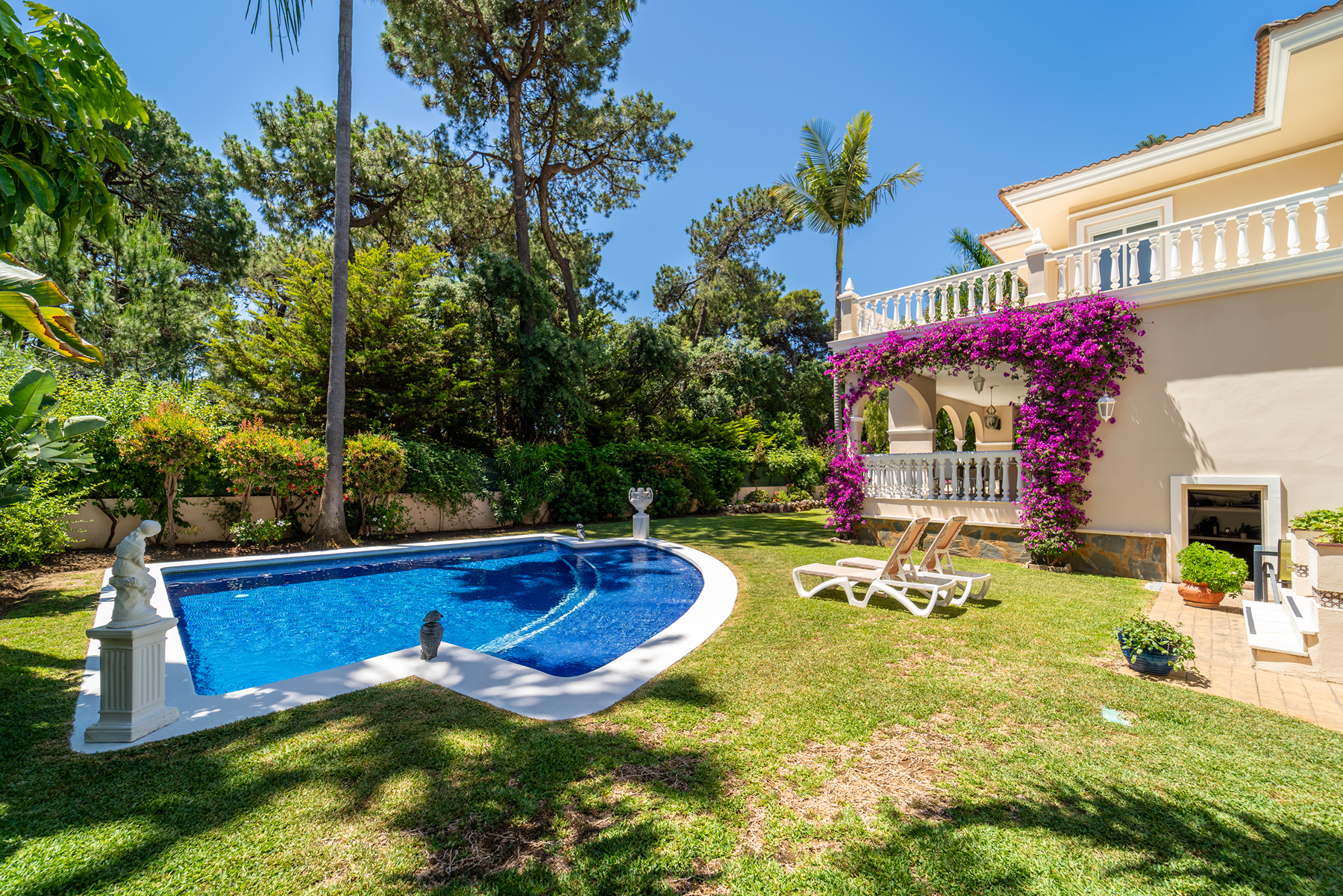  Beachside villa in El Presidente, Estepona - 物件實景