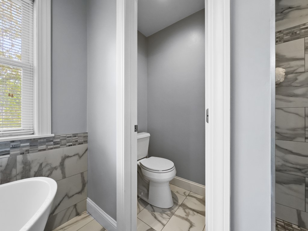 North Andover, Massachusetts, 01845, United States, 3 Bedrooms Bedrooms, ,4 BathroomsBathrooms,Residential,For Sale,2005973