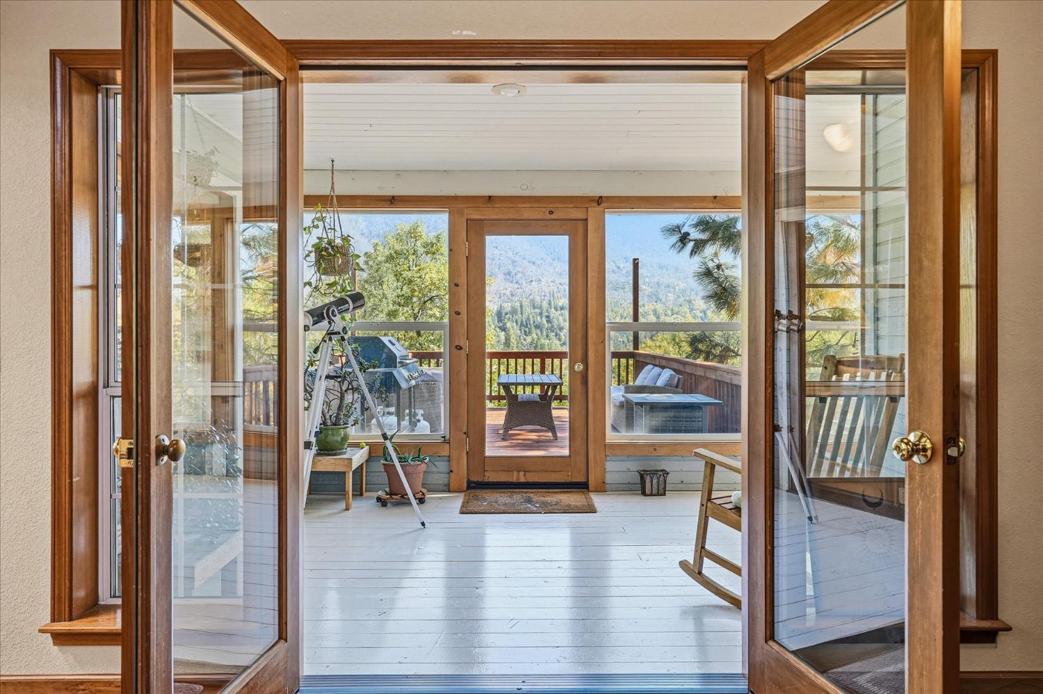 North Fork, California, 93643, United States, 7 Bedrooms Bedrooms, ,5 BathroomsBathrooms,Residential,For Sale,1983890