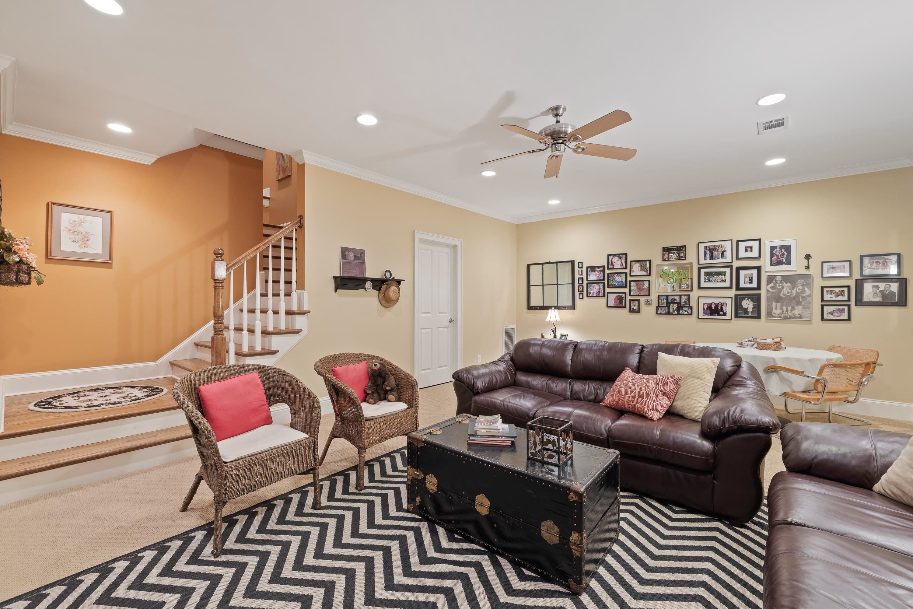 Greensboro, Georgia, 30642, United States, 3 Bedrooms Bedrooms, ,4 BathroomsBathrooms,Residential,For Sale,1829509