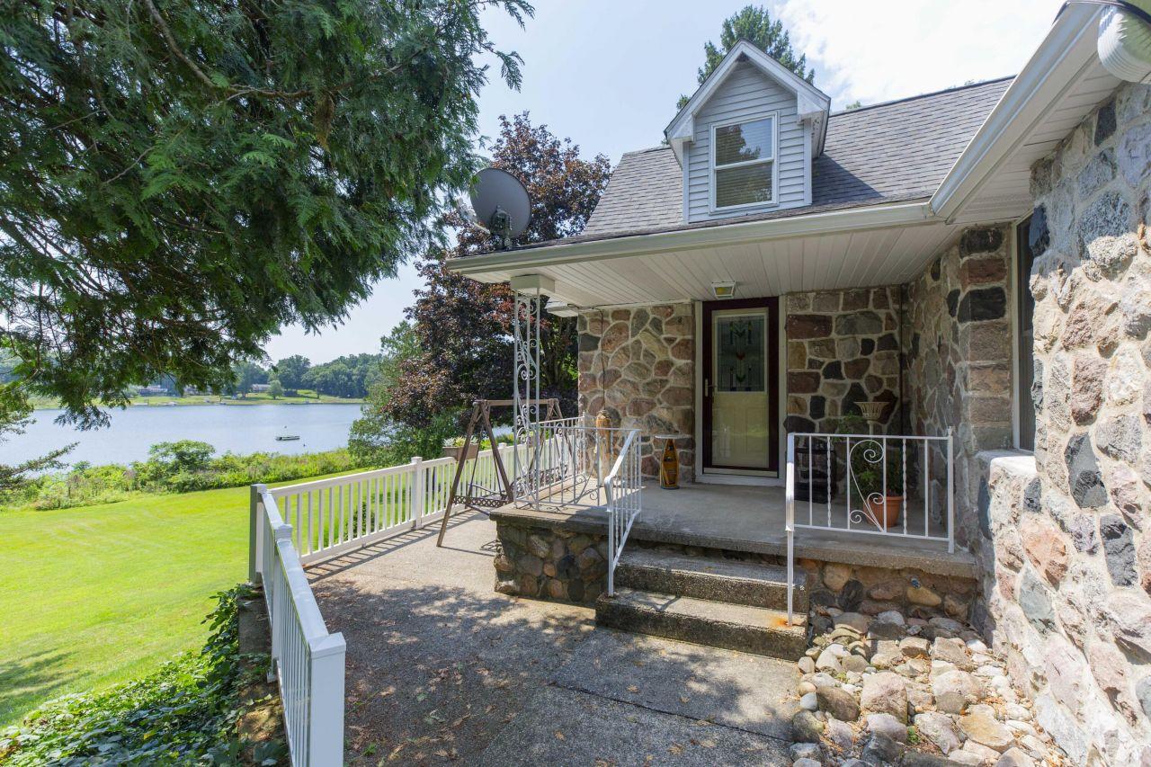 Vandalia, Michigan, 49095, United States, 4 Bedrooms Bedrooms, ,4 BathroomsBathrooms,Residential,For Sale,1737716