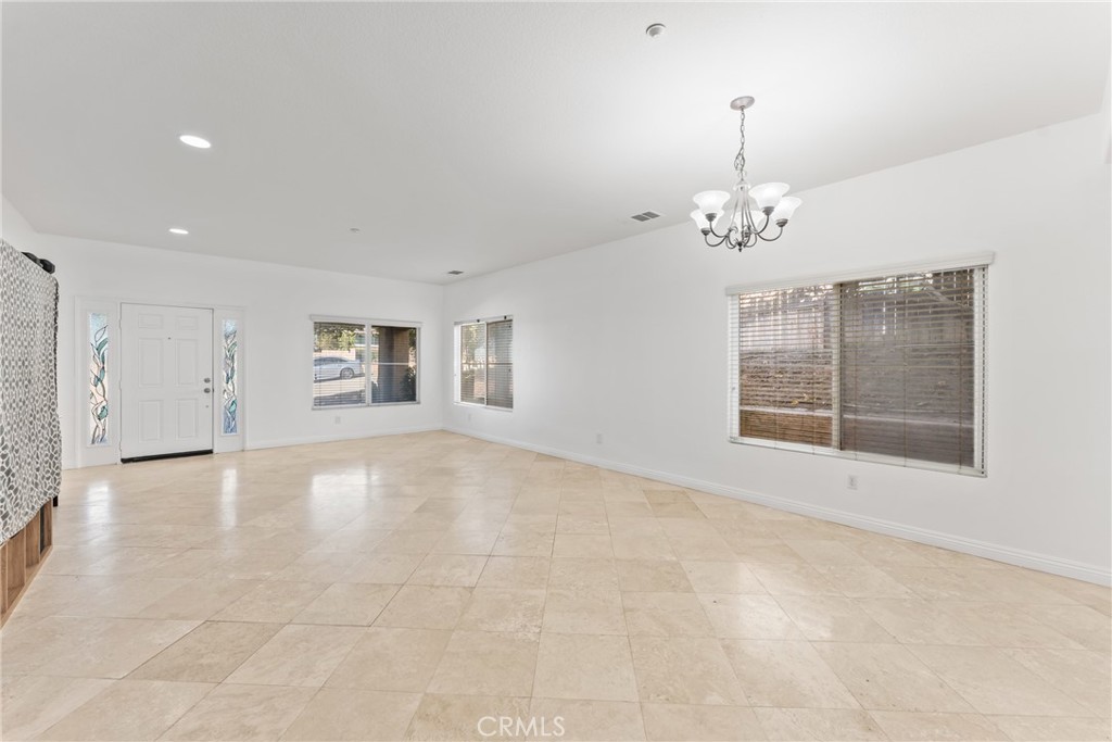 Riverside, California, 92501, United States, 5 Bedrooms Bedrooms, ,3 BathroomsBathrooms,Residential,For Sale,2003384