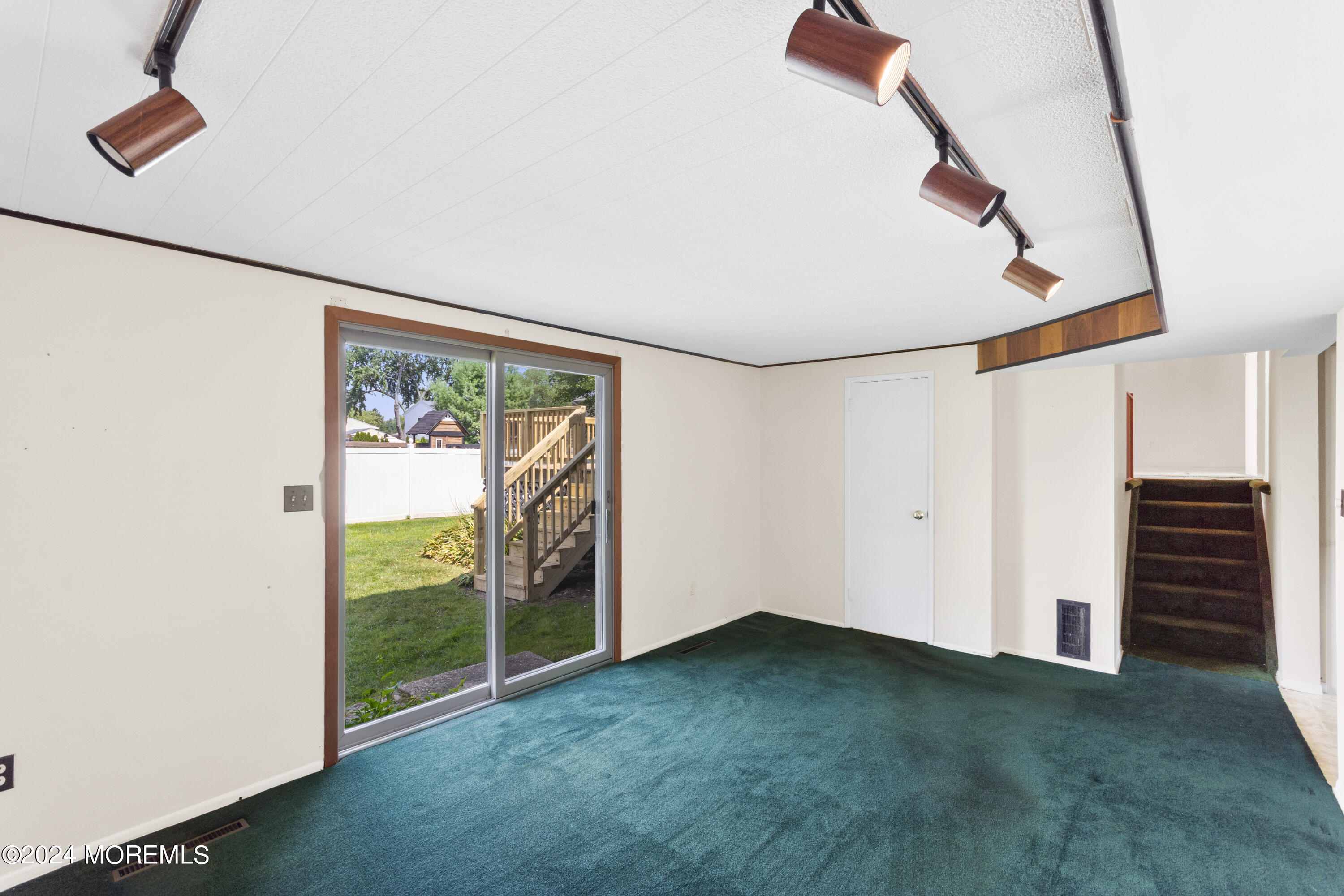 Old Bridge, New Jersey, 08857, United States, 3 Bedrooms Bedrooms, ,2 BathroomsBathrooms,Residential,For Sale,1872479