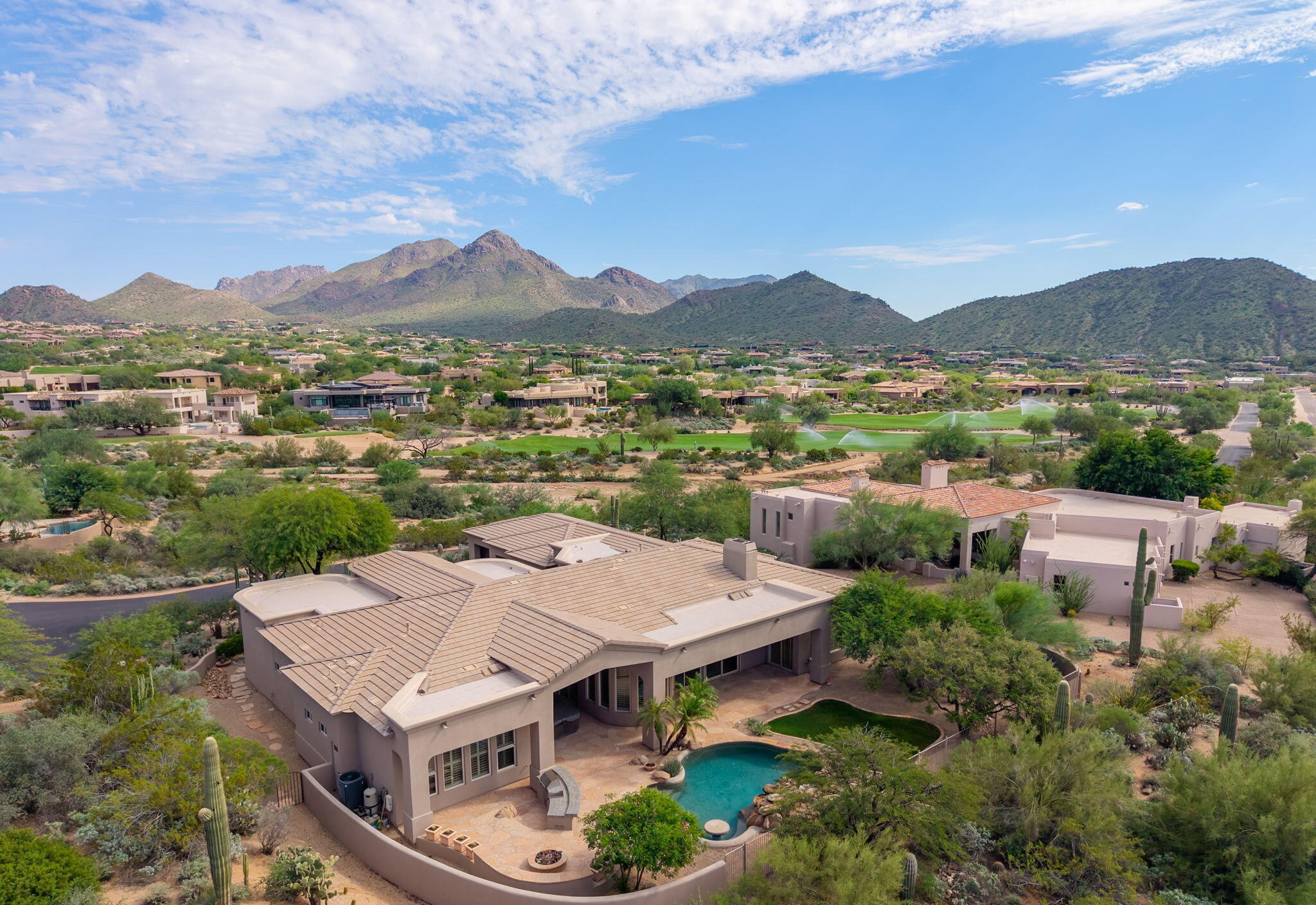  10801 E Happy Valley Rd #106  Scottsdale, AZ - 物件實景