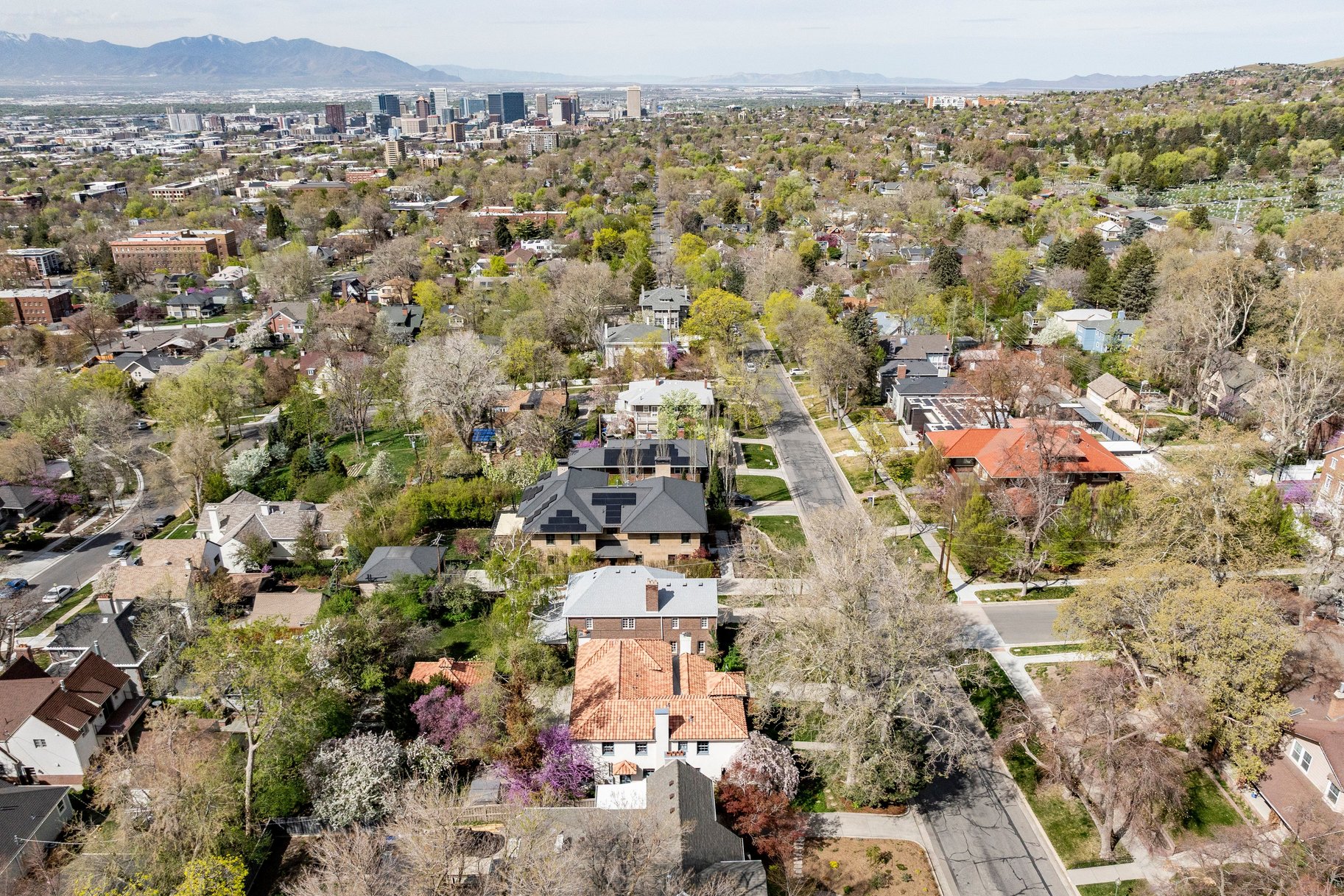  The Nels G. Hall House  Historic Spanish Colonial in Prime Federal Heights - 物件實景
