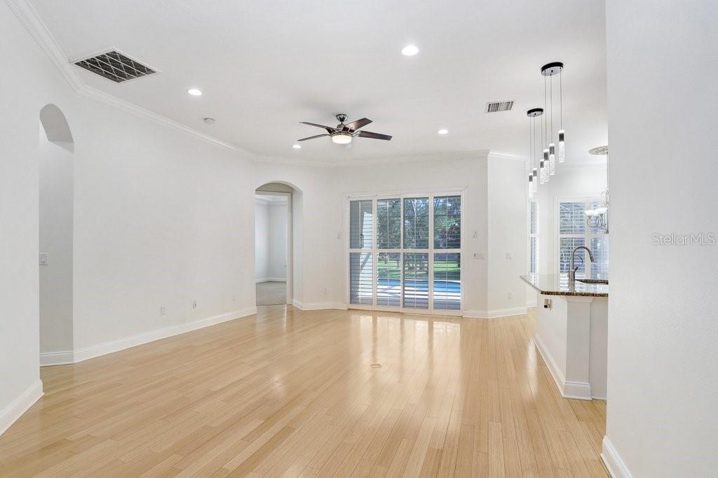 Tampa, Florida, 33626, United States, 4 Bedrooms Bedrooms, ,3 BathroomsBathrooms,Residential,For Sale,1794203