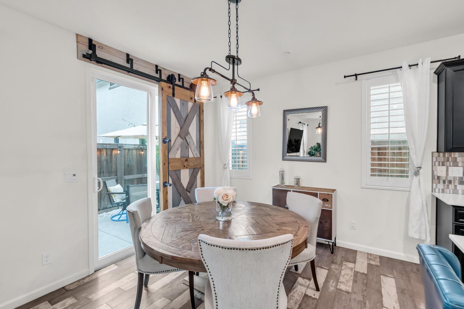 Elk Grove, California, 95758, United States, 3 Bedrooms Bedrooms, ,3 BathroomsBathrooms,Residential,For Sale,1995602