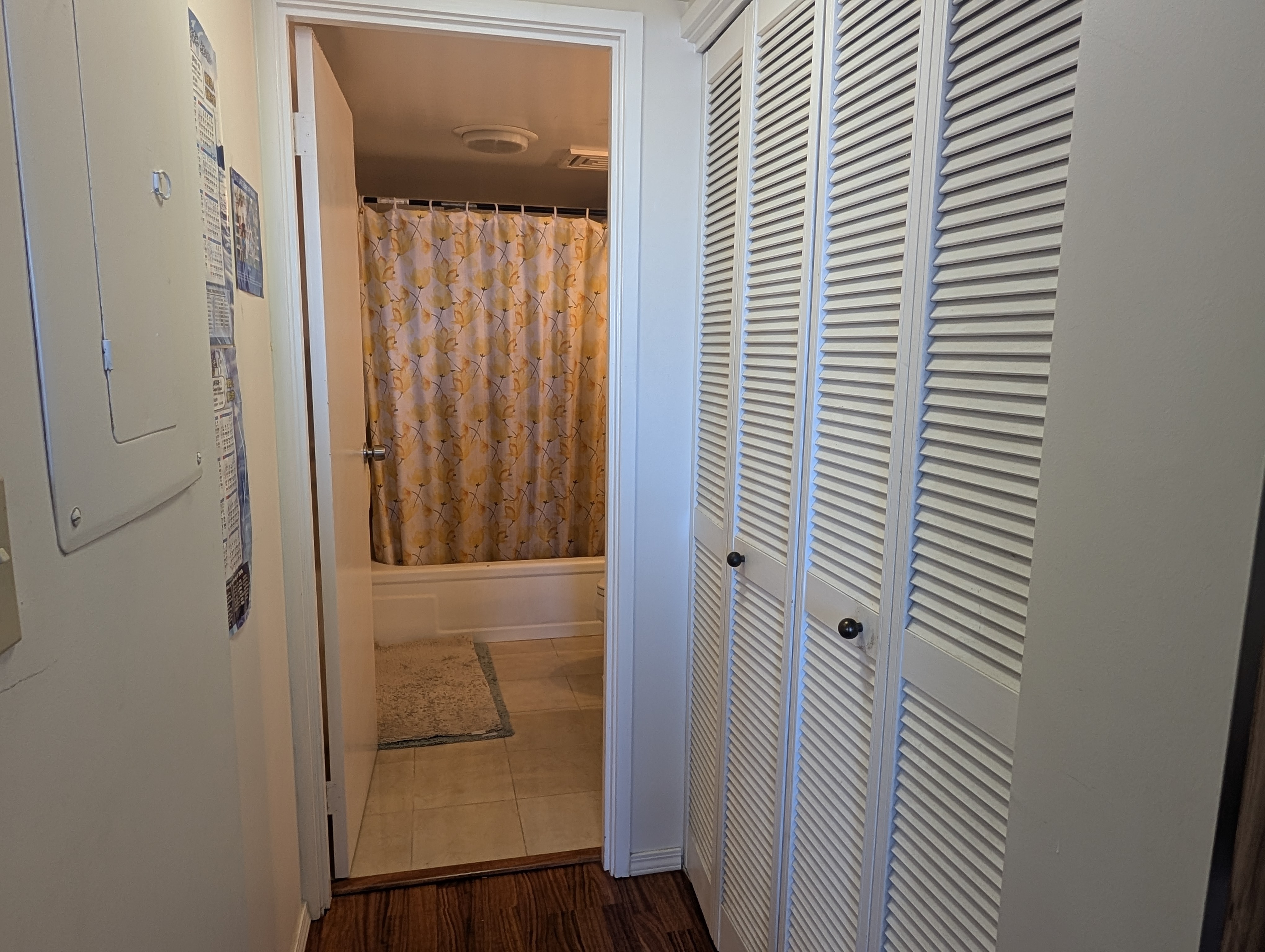 Honolulu, Hawaii, 96818, United States, 2 Bedrooms Bedrooms, ,2 BathroomsBathrooms,Residential,For Sale,1904227