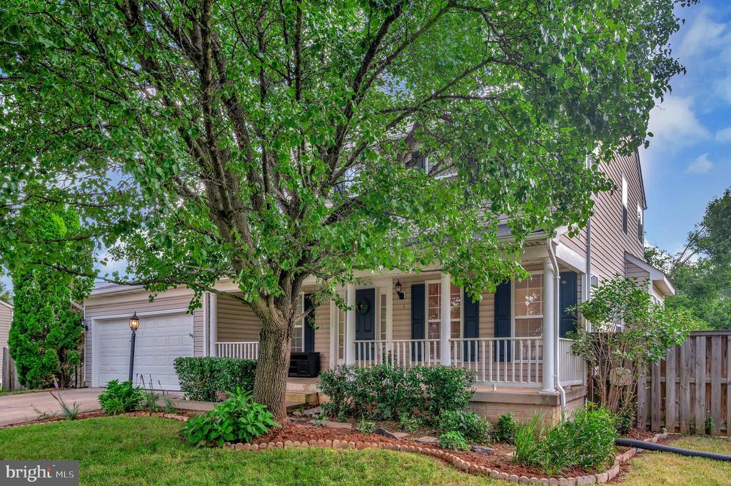 Bealeton, Virginia, 22712, United States, 6 Bedrooms Bedrooms, ,4 BathroomsBathrooms,Residential,For Sale,1916093