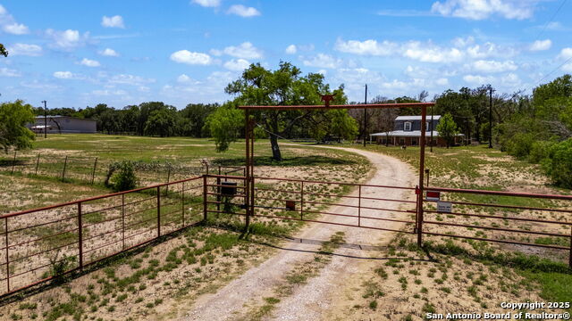Atascosa, Texas, 78002, United States, ,Residential,For Sale,1784124